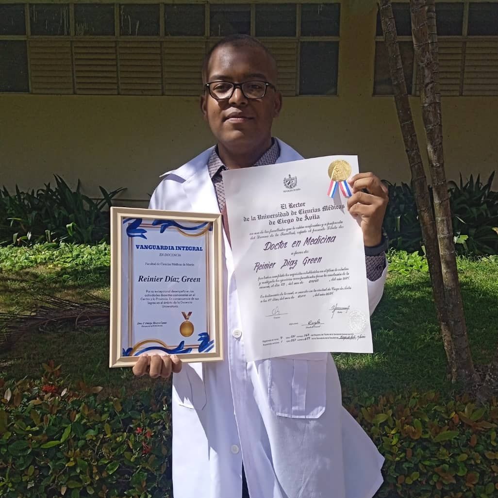 Dr. Reinier Diaz