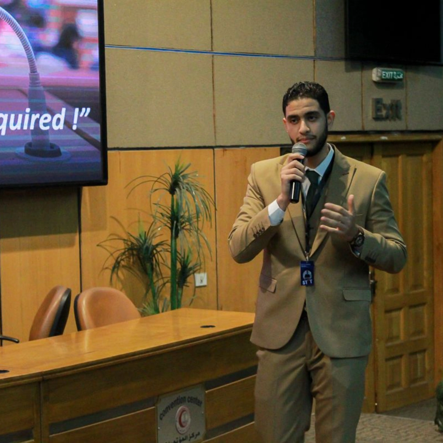 Dr. Islam Shyboub