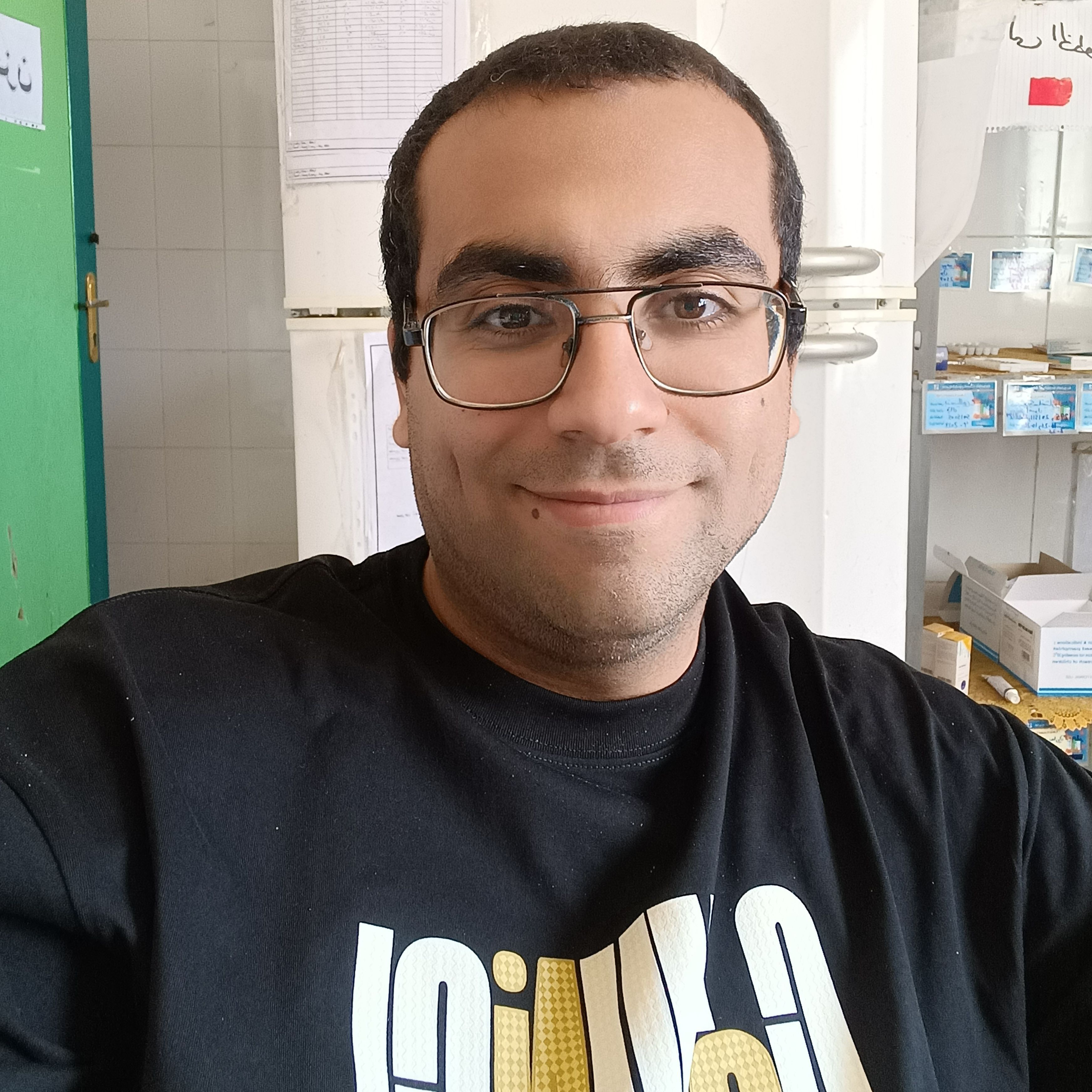 Dr Amr Atef