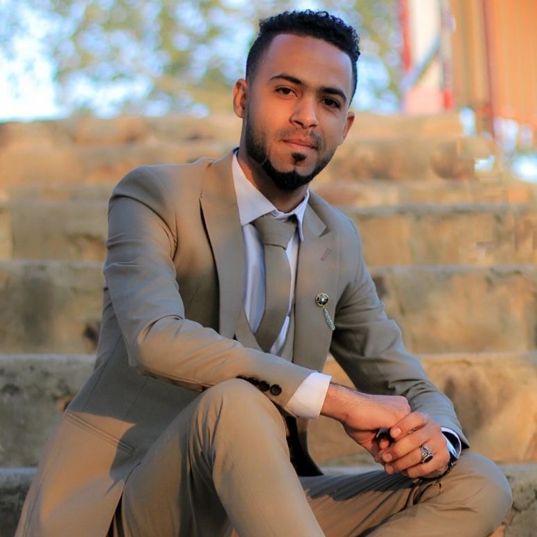 احمد عثمان الوجيه